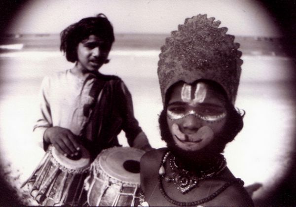 09-monkey-boy-ii-colva-1993