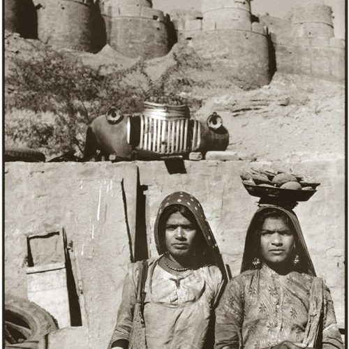 Gypsy girls, Jaisalmer Fort Rajasthan 1994